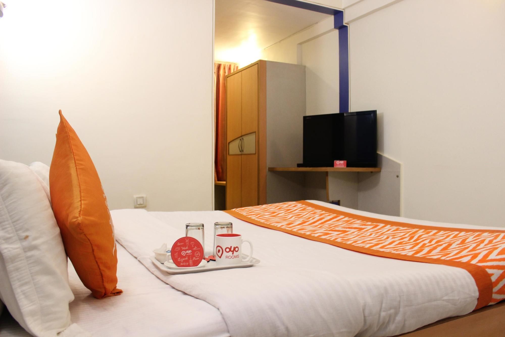 Oyo Rooms Hubli Buitenkant foto