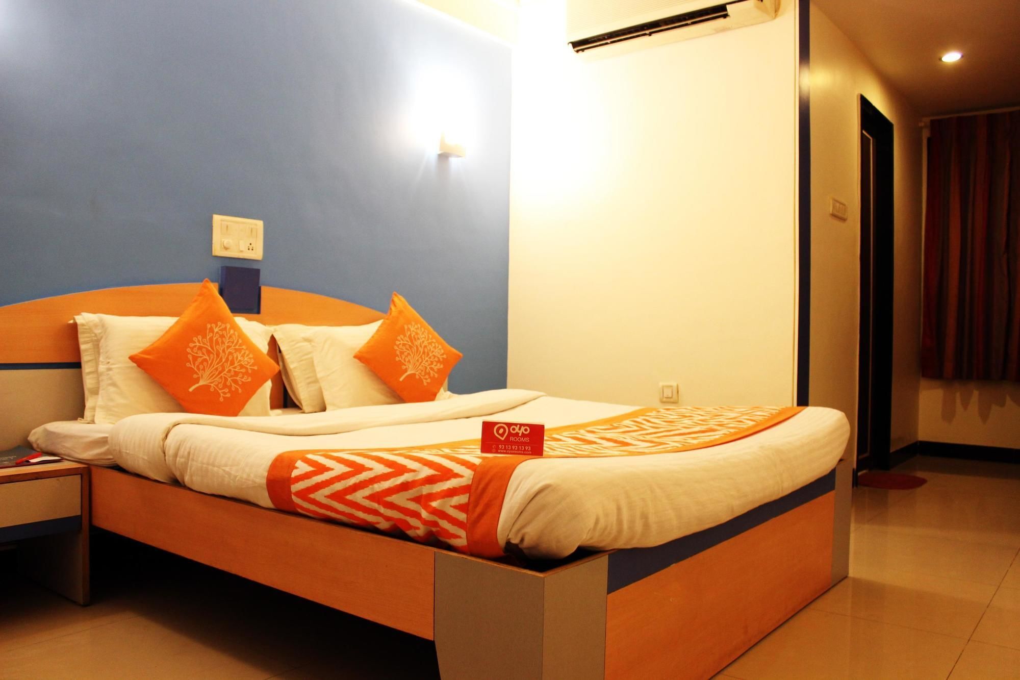 Oyo Rooms Hubli Buitenkant foto